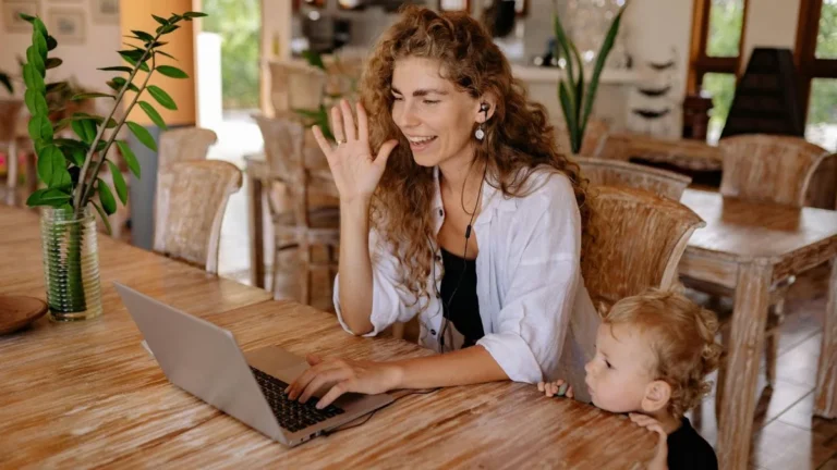 freelance jobs for moms